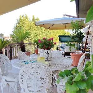 Appartamento Sbaraglia - Rooftop Talenti, Roma